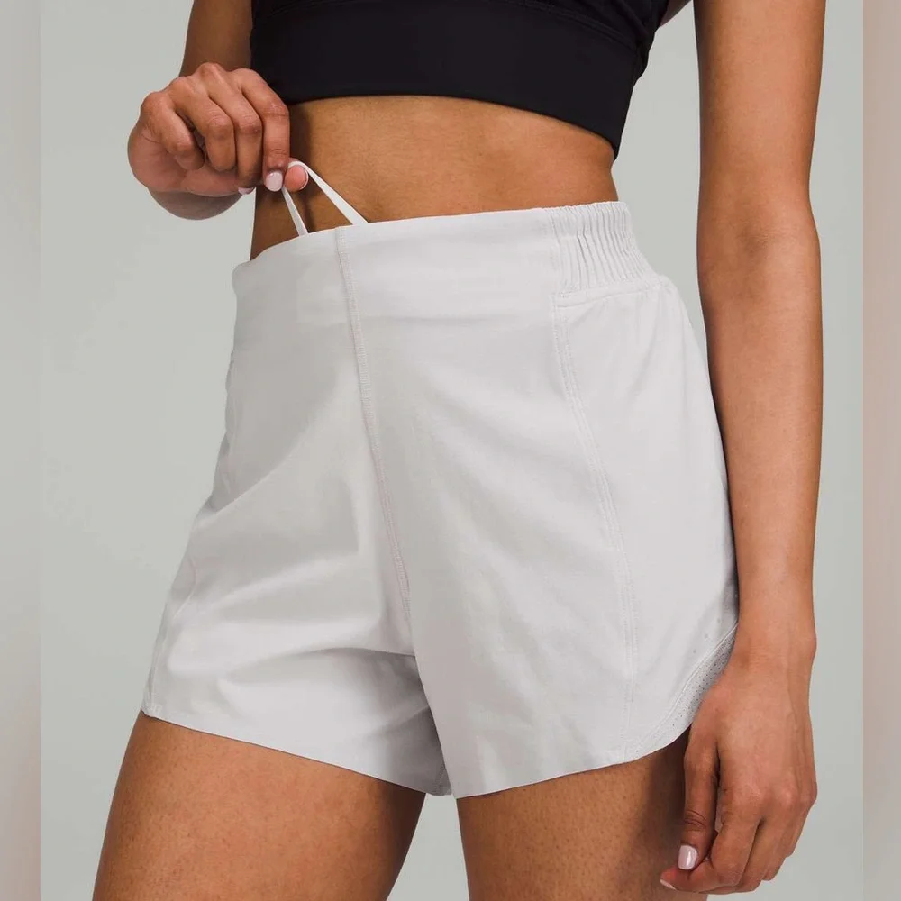 Lululemon Hotty Hot High-Rise Short 4